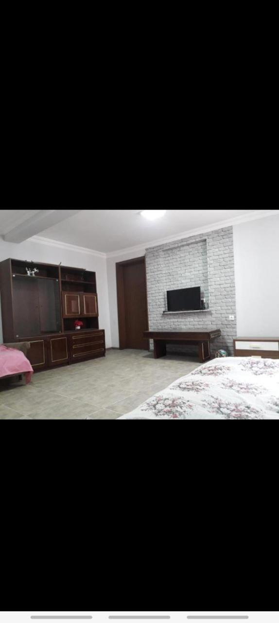 Zaza Guest House Kobuleti Exterior photo