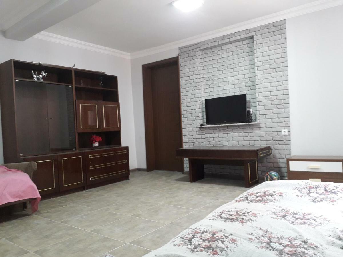 Zaza Guest House Kobuleti Exterior photo